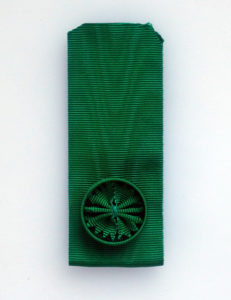 #IT033 – Italy, Order of Mauritius and Lazarus, ribbon for Officer’s cross (37 mm, rosette 26 mm).